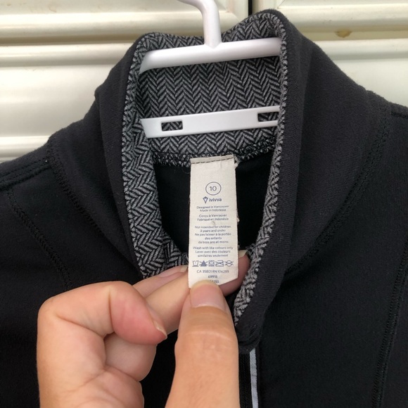 Ivivva by Lululemon girl’s sweater/jacket 🍋 - Picture 11 of 12